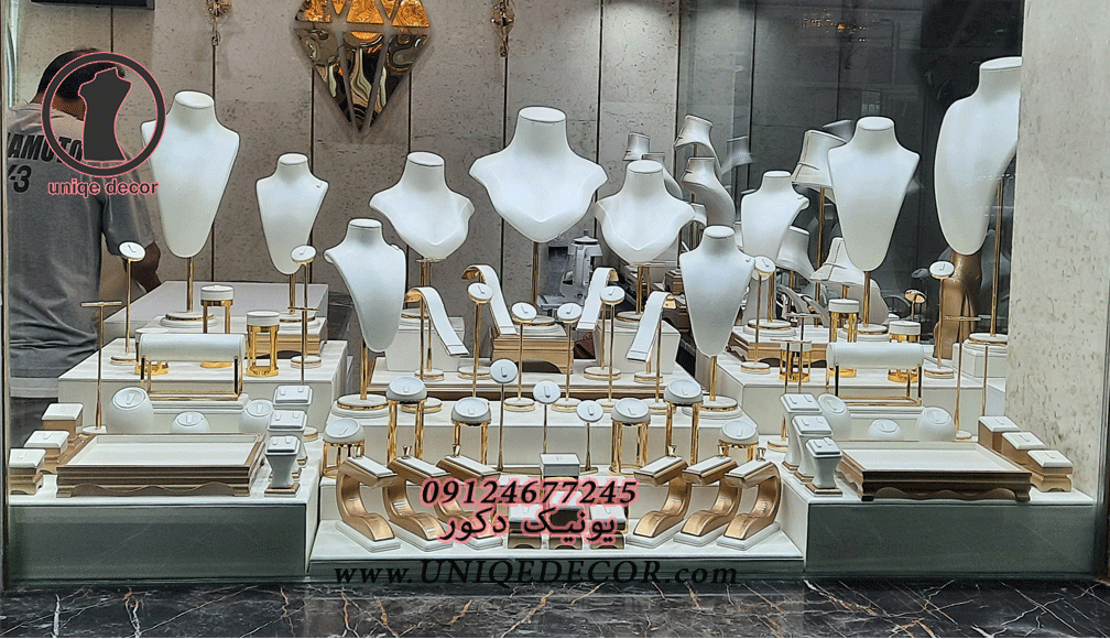 طراحی دکور طلافروشی کوچک ویترین طلافروشی کوچک قیمت دکور طلافروشی قیمت مانکن طلافروشی طراحی و ساخت ویترین طلافروشی طراحی دکور طلافروشی
